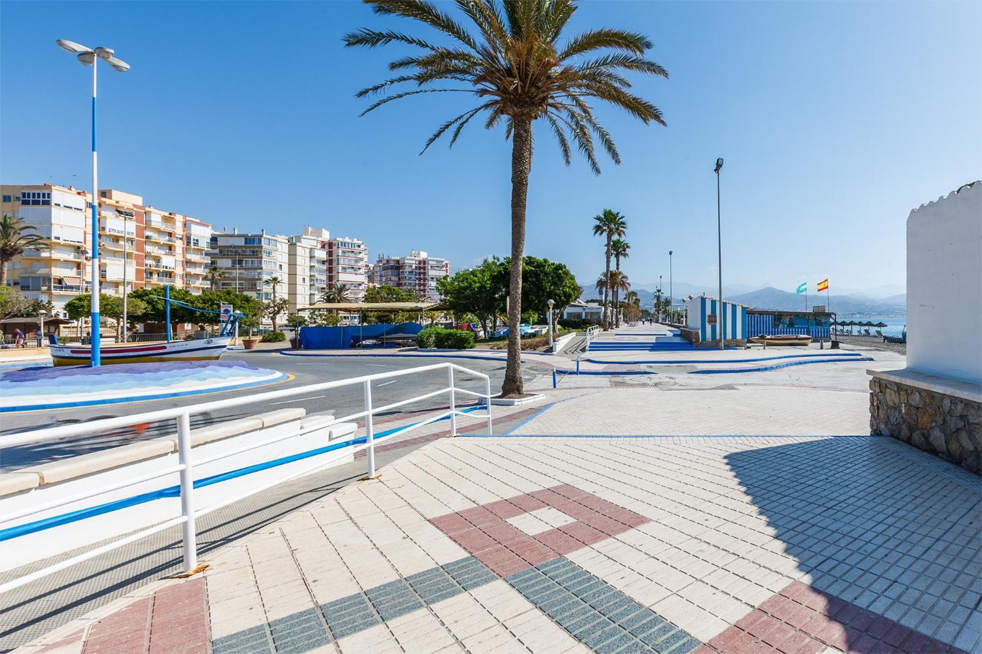 Home Olimpo Torre Del Mar Exterior photo