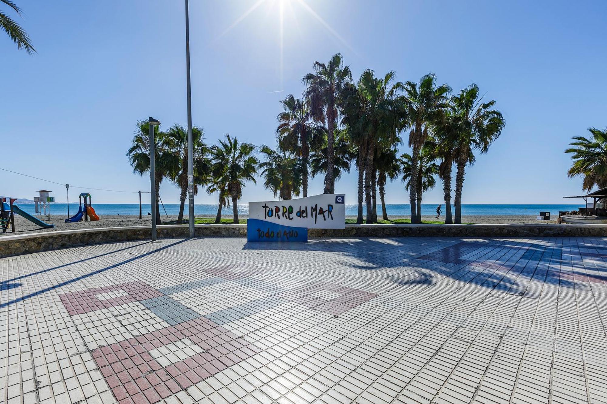 Home Olimpo Torre Del Mar Exterior photo